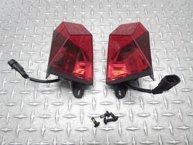 331431-02 Can-am 2008 Spyder Gs 990 Left Right Taillight Tail Rear Back Brake Light Lamp