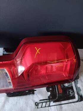 84678150 Chevroloet Silverado 1500 2500 19 20 21 22 Led Right Side Tail Light