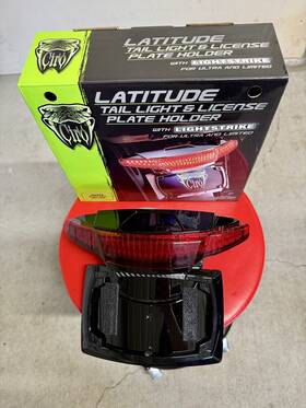40474 Ciro Latitude Tail Light And Plate Harley Road/street Glide Ultra/ Limited