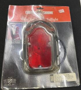 46409 Custom Chrome Doss Wide Tombstone Taillight