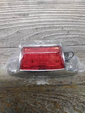 33-0656 Harley-davidson 80 Touring Flst Softail Rear Back Fender Red Brake Lamp Light