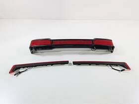 Harley Davidson 54136-10 2011 Touring Flhtcu Cvo Electra Glide Trunk Tail Lights Set