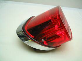 68066-99a Harley-davidson 68142-04 3022a Complete Rear Tail Light Envelope And Base Assembly - Dyna Touring