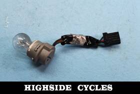 69187-03a Harley-davidson 1412 07 Softail Rear Back Brake Tail Light Plug Bulb Socket