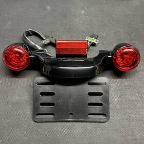 A16342324 Harley-davidson 09-23 Touring Road Glide Black Oem Rear Turn Signals Brake Tail Light Bar
