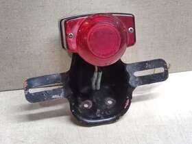 84701-216-000z Honda 33700-216-000 Tail Light Cb160