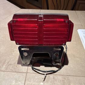 33701-431-671 Honda 82 Gl1100 Goldwing Taillight Tail Brake Light Assembly Oem Gl1100a -85