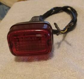33701-434-670 Honda Genuine 1979-80 Xr200 Xr250 Xr500 Oem Taillight Assy