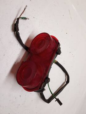 33701-mn0-003 Honda Super Magna Vf700c Vf750c Taillight Fits 1987-1988