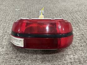 33701-mm5-671zb Honda 33703-mm5-671zb 1987 Hurricane Cbr 1000 Taillight Brake Light Lamp Oem