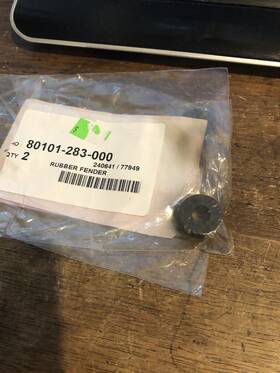 80101-283-000 Honda Genuine Tail Light Bracket Grommet - Cb350 Cb450 Cb550 Cb750