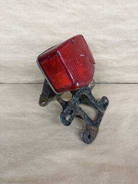84701-118-770b Honda 1974 Xl70 Rear Taillight Brake Light Bracket Mount Xl 70 Oem License
