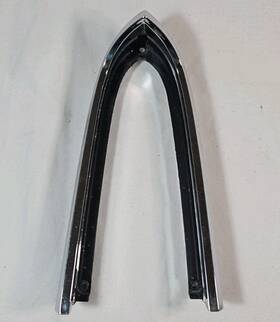 3728349 Imperial 1974-1975 / 1976-1978 New Yorker Lh Upper Tail Light Trim- P/n -3728349