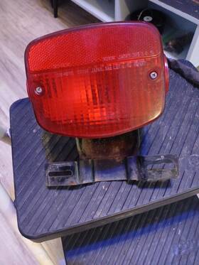 23025-064 Kawasaki 22955288 12v Brake Tail Light Assembly Kz650 Kz750 Kz1000 Kz440 Kz400