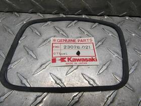 23028-021 Kawasaki Nos Oem Tail Lens Gasket 1977-1979 Kz650 1981-1999 Kz1000