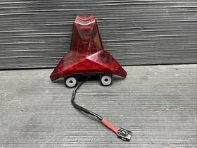 547-6425 Kawasaki 2024 Ninja Zx6r Taillight Rear Brake Light Oem #11725