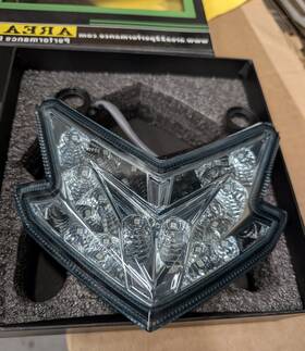 Kawasaki A22tl03y 2016 - 26 Z125 Pro Integrated Led Taillight Area 22 New