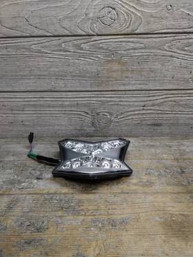 Mk-704 Kawasaki 2024 24 17-26 Zr900 Zr 900 Z900 Tail Light Rear