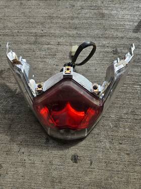 33700-lej2-e10 Kymco 08-15 Super 8 150 Tail Light Taillight Rear