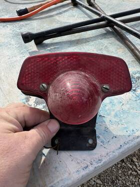 03-4007 Norton Tailight