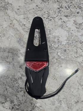 Oms-un001001-s1 Oumurs 12v Motorcycle Led Lamp Rear Fender Brake Tail Light Dirt Bike Dual Sport Black