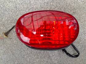35710-97 Suzuki 97-04 Vz800 Marauder. Used Factory Halogen Taillamp