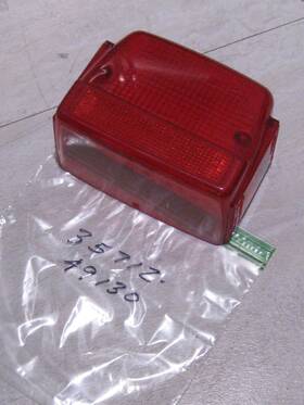 35712-49130 Suzuki Gs1100/850/650/559/450/300/250/gsx750/gn250/gn125/gr650 Tail Lens Nos