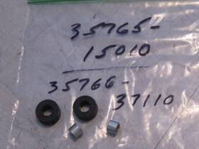 35766-37110 Suzuki 35765-15010/35766-37110 T/ts/tc/rv/gt/a/as Tail Light Bracket Cusions/spacers Nos