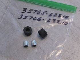 35766-22210 Suzuki 35765-22210/35766-22210 Ts/tc/gt/gs/gn/a100 Tail Light Cushions With Spacers Nos