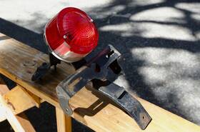 Uspt550568 Suzuki Tu250 X Motorcycle Tail Light Rear Assembly Oem