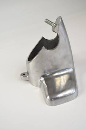 82-6847 Triumph 500 650 Trophy 1966-67 Tail Light Alloy Housing Polished