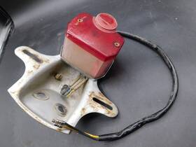 168-84710-61-00 Yamaha Oem Tail Light Unit Assembly Ym2c Big Bear Yd5s R3 Ds6c Ds6b Yr1 Yr2