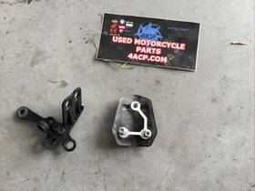 2cr-2161g-00-00 Yamaha 15-19 R1 R1s Taillight Brackets 2cr-2117e-00