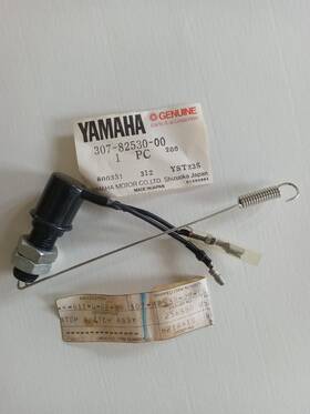 307-82530-00 Yamaha Cs5 Rd125 Rd200 Rear Brake Stop Light Switch Pt#307-82530-00 Nos Oem