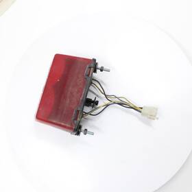 3he-84710-00-00 Yamaha 1997 Fzr600r Oem Rear Tail Taillight Back Brake Light