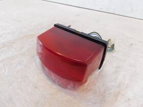3lk-84710-20-00 Yamaha 1991-1995 Fzr1000 Rear Back Tail Brake Light Lamp Taillight Taillamp