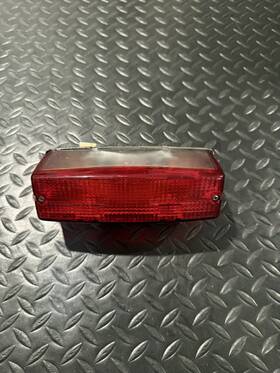 5h1-84710-60-00 Yamaha 81 82 83 Tail Light Rear Xv920r Virago Euro Chain Drive