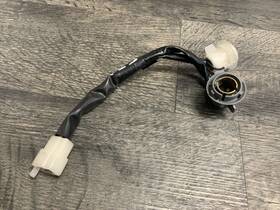 5jj-84755-00-00 Yamaha 2001-2005 Fz1 And 2000-2001 R1 Oem Rear Brake Taillight Wire Harness
