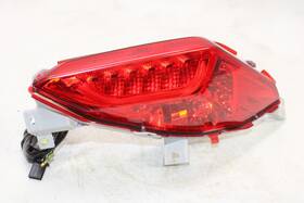 B74-h4710-00-00 Yamaha 2018 Xmax Czd300a Oem Right Side Taillight Back Brake Light
