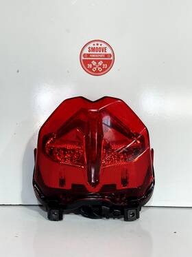 B7n-84700-00-00 Yamaha 2021-2024 Mt09 Mt-09 Oem Rear Back Tail Brake Light Taillight Assembly