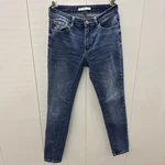 Kancan Jeans Women's Size 9/28 Blue Style KC11214CHD Zipper Medium Light Wash. Fixed Price $16.50.