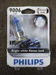 New Phillips Lighting Crystal Bulb 9006CVB1 / 200360 77716788. Fixed Price $12.29.